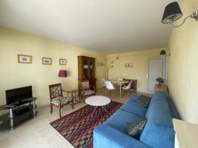 One Bedroom Apartment Terrasse near the beach